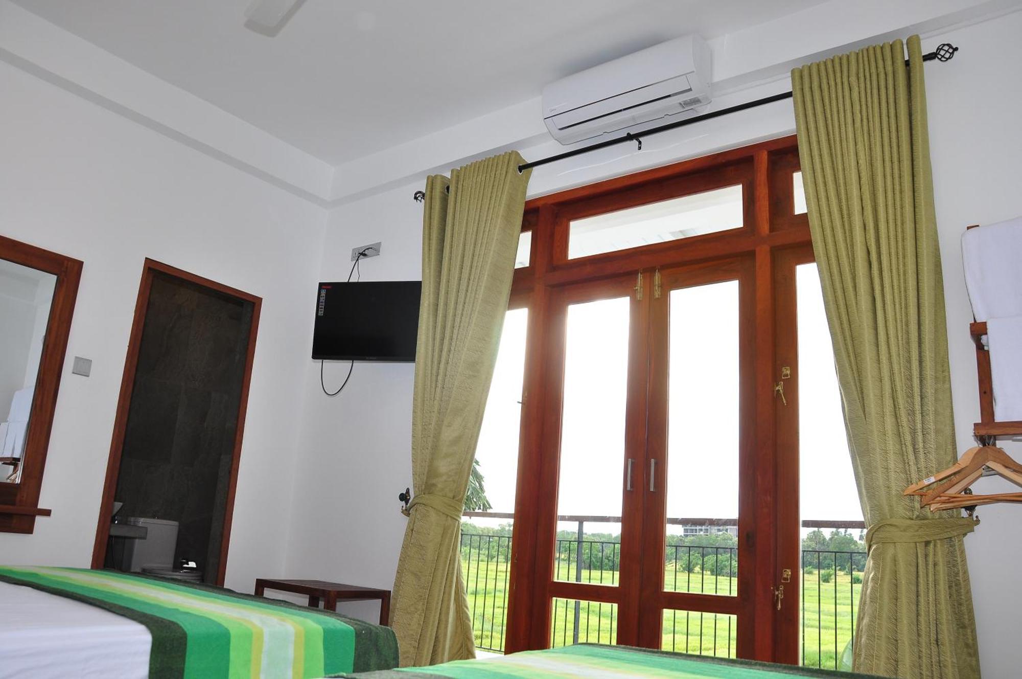 Green View Resort - Анурадхапура Екстериор снимка